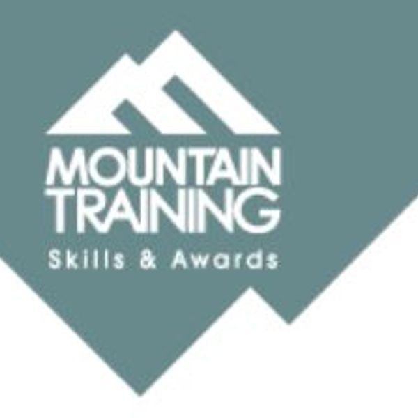 mountain-training-logo.jpg