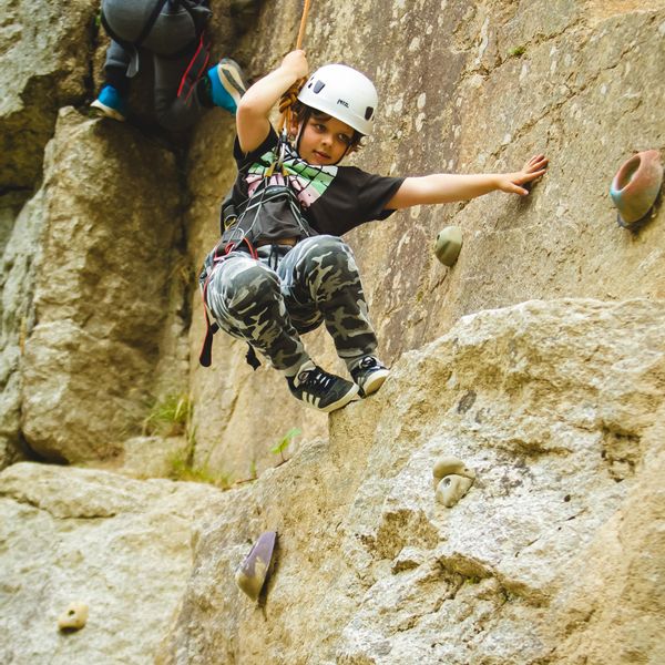 climb child comming down.jpeg