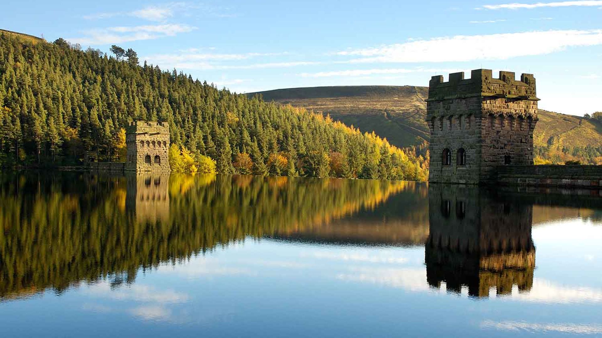 Background-1-Ladybower.jpg